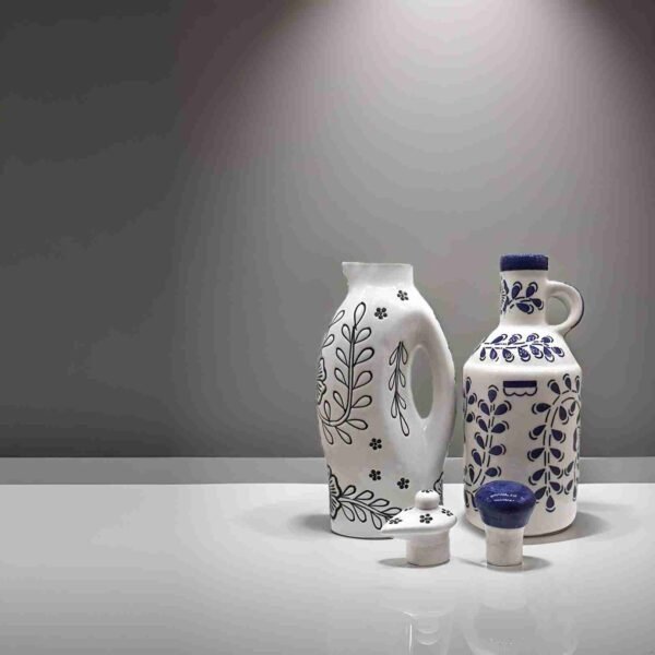 Ceramic Oil Dispenser Set 1000 ml Blue and White