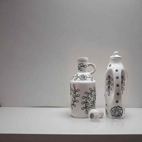 cooking oil storage bottle