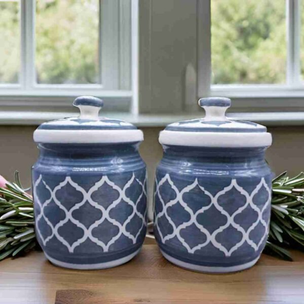 Modern ceramic jars