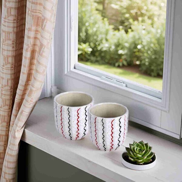 Handicraft plant pot